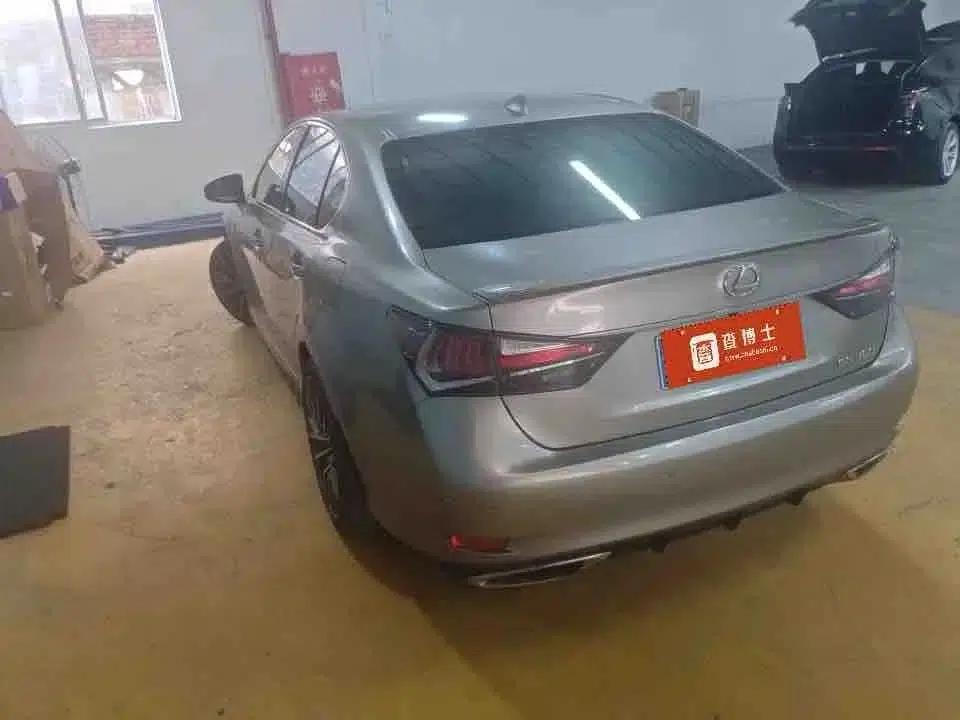 2017 Lexus GS 300 F SPORT — миниатюра 4