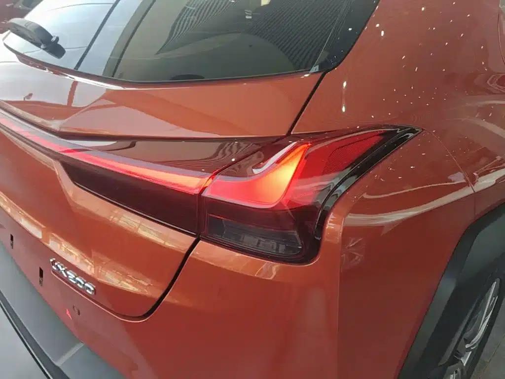 Lexus UX 2020 200 F SPORT Edition — миниатюра 8