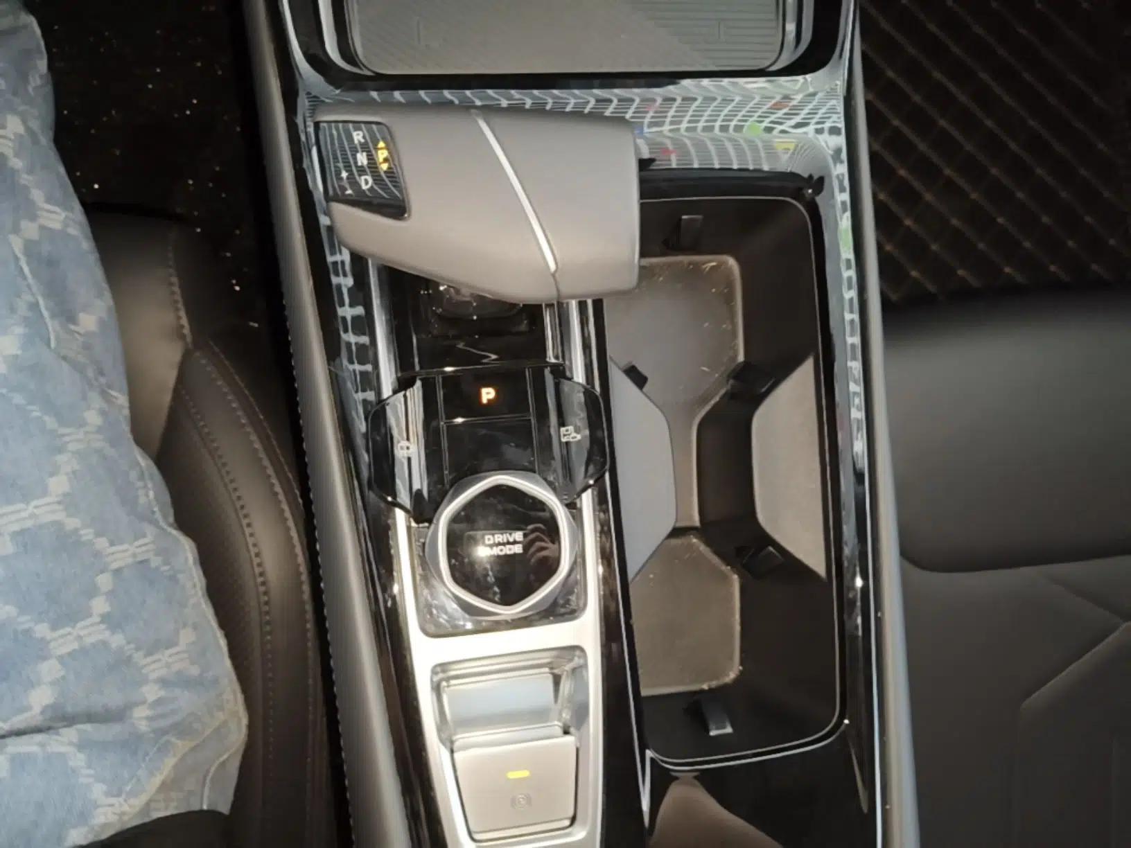 CHANGAN Ruicheng PLUS 2023 1.5T DCT Navigation Edition — миниатюра 16