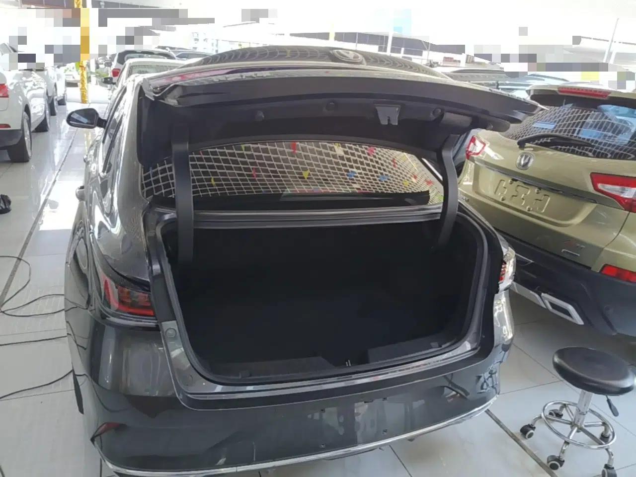 CHANGAN Ruicheng PLUS 2023 1.5T DCT Navigation Edition — миниатюра 22