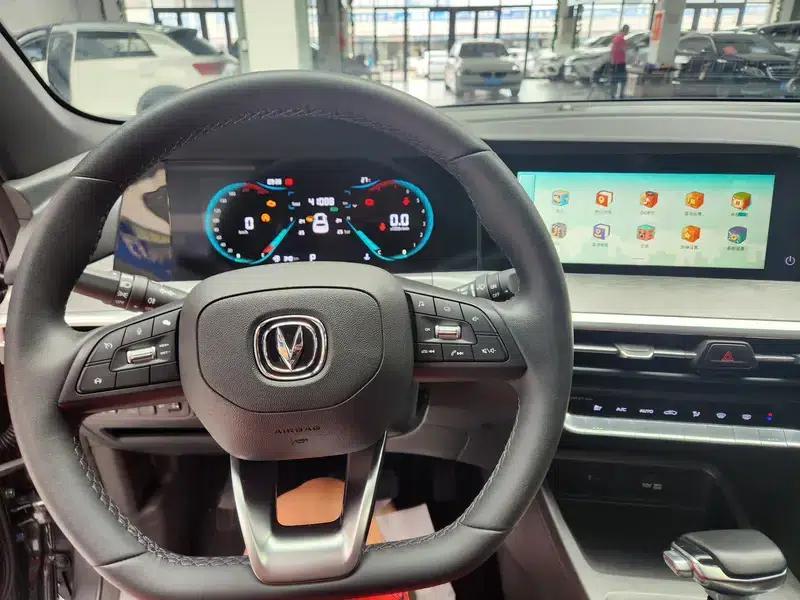 Changan CS35 PLUS 2022 Blue Whale NE 1.4T DCT Luxury Edition — миниатюра 10