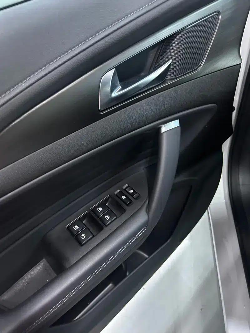 Changan CS35 PLUS 2019 1.4T DCT Connected Blue Whale Edition — миниатюра 12