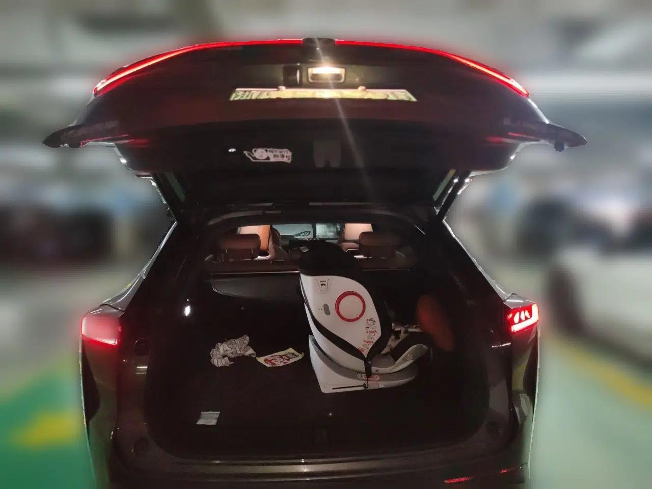 CHANGAN UNI-Z New Energy 2024 Blue Whale Smart Electric iDD 125km Beyond Edition — миниатюра 19