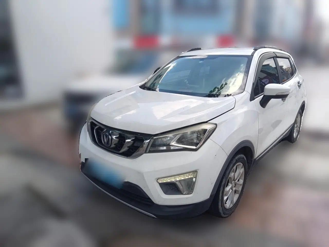 CHANGAN CS15 2016 1.5L Manual Fashion Edition — миниатюра 1