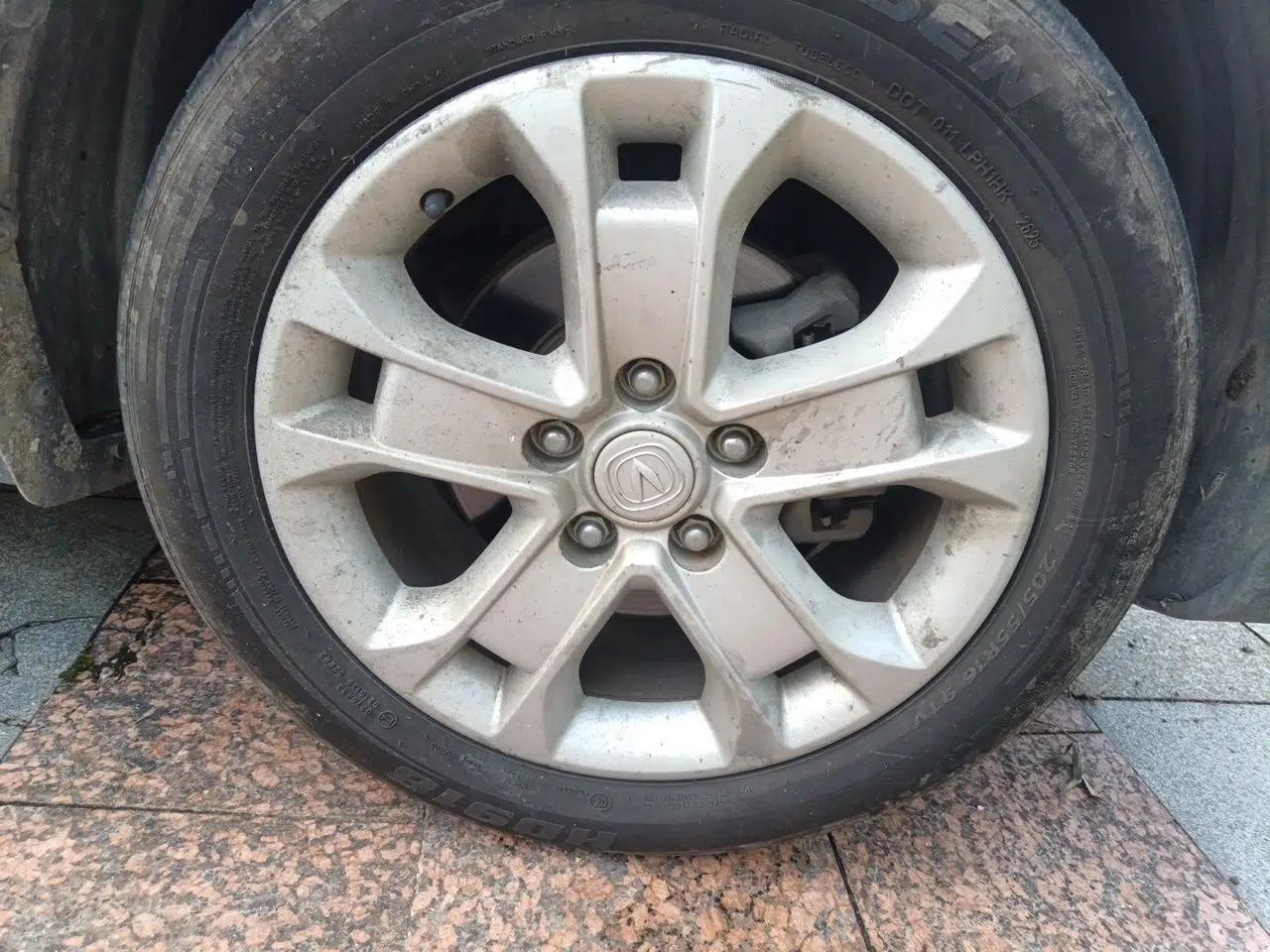 CHANGAN CS15 2016 1.5L Manual Fashion Edition — миниатюра 8