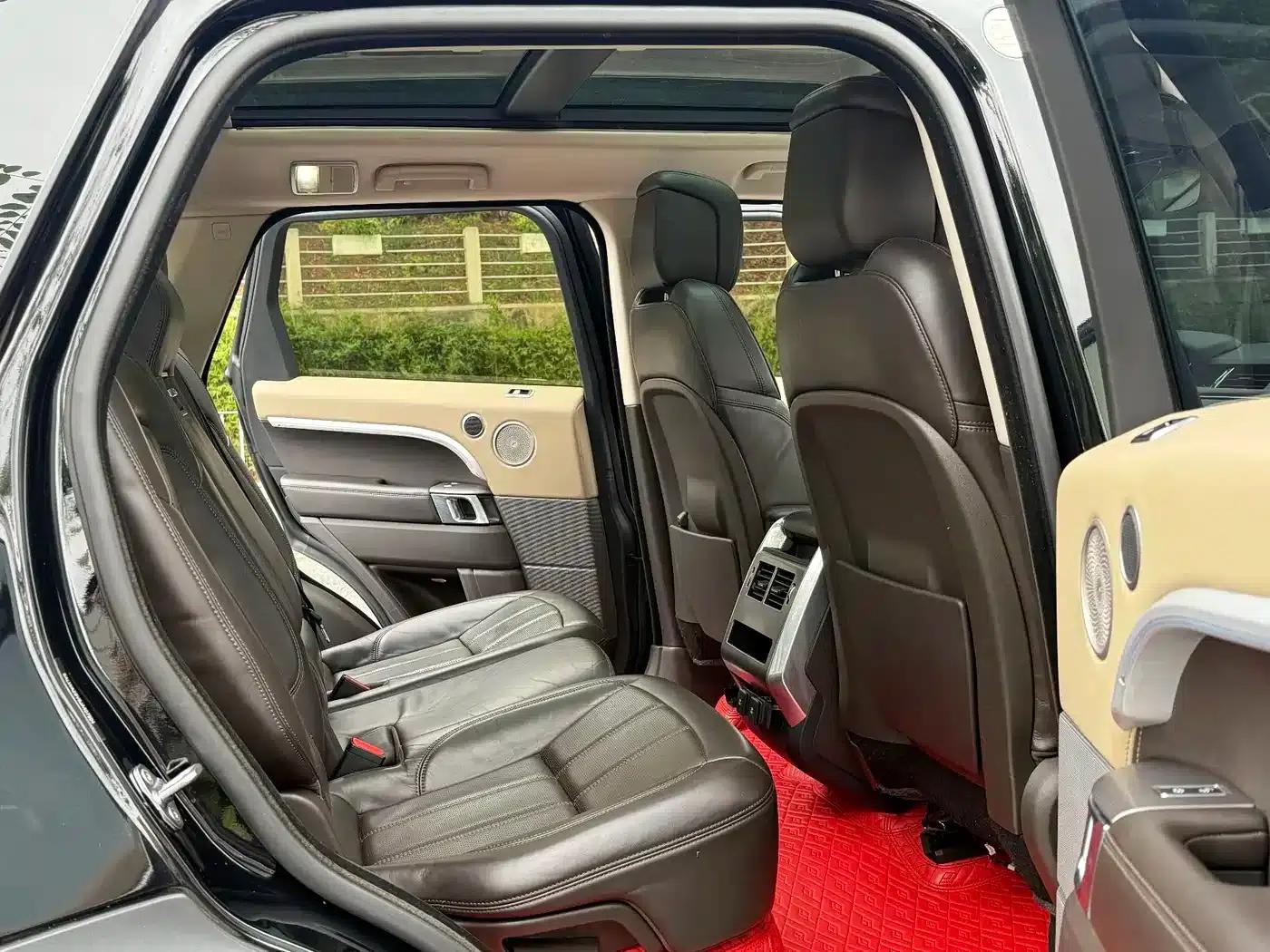 Range Rover Sport 2019 3.0T Automatic — миниатюра 12