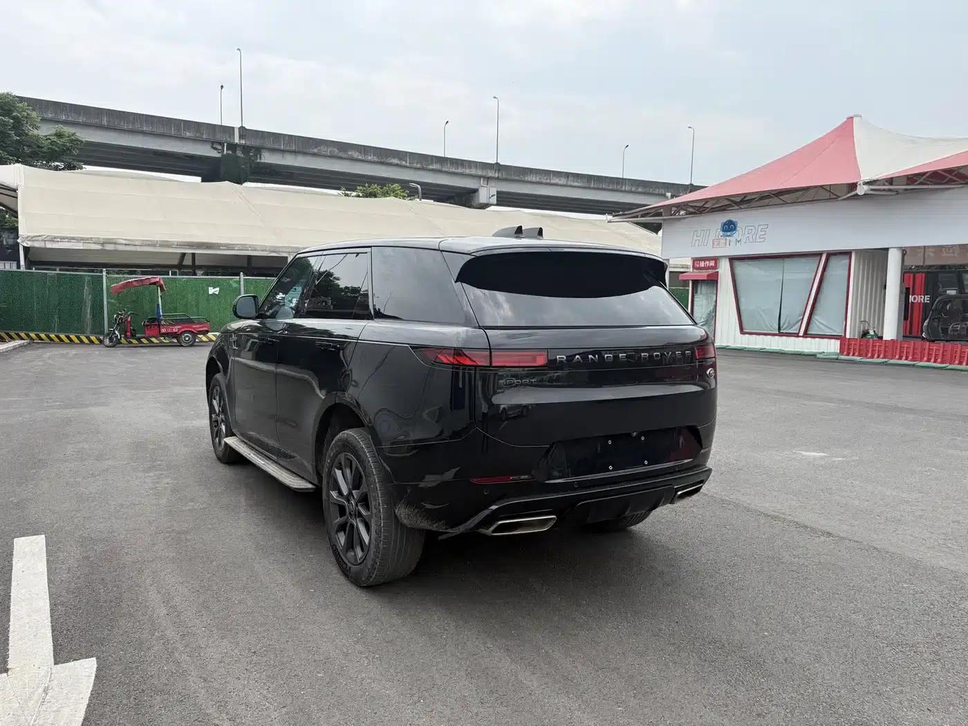 2023 Range Rover Sport 400PS Dynamic SE — миниатюра 11