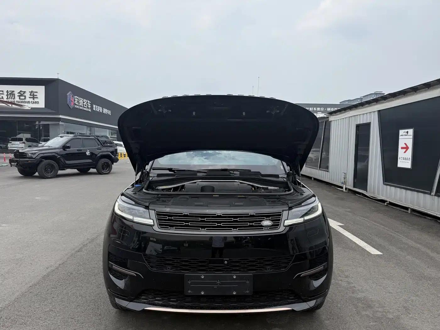 2023 Range Rover Sport 400PS Dynamic SE — миниатюра 15