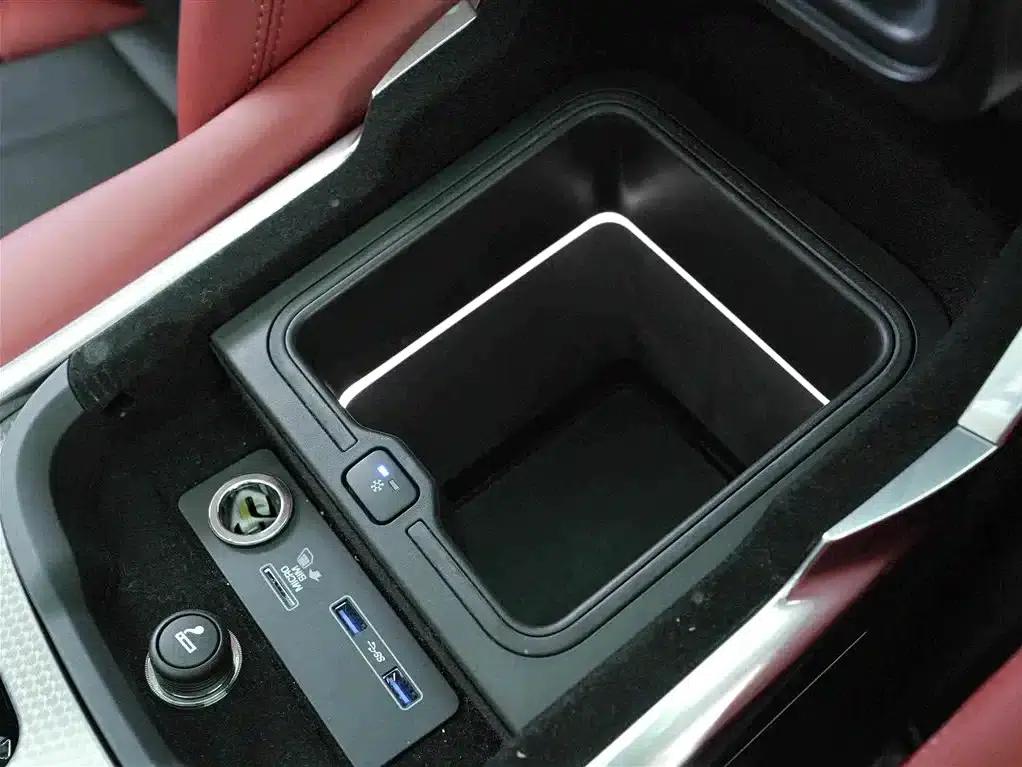 Range Rover Sport 2022 3.0 L6 HST — миниатюра 17