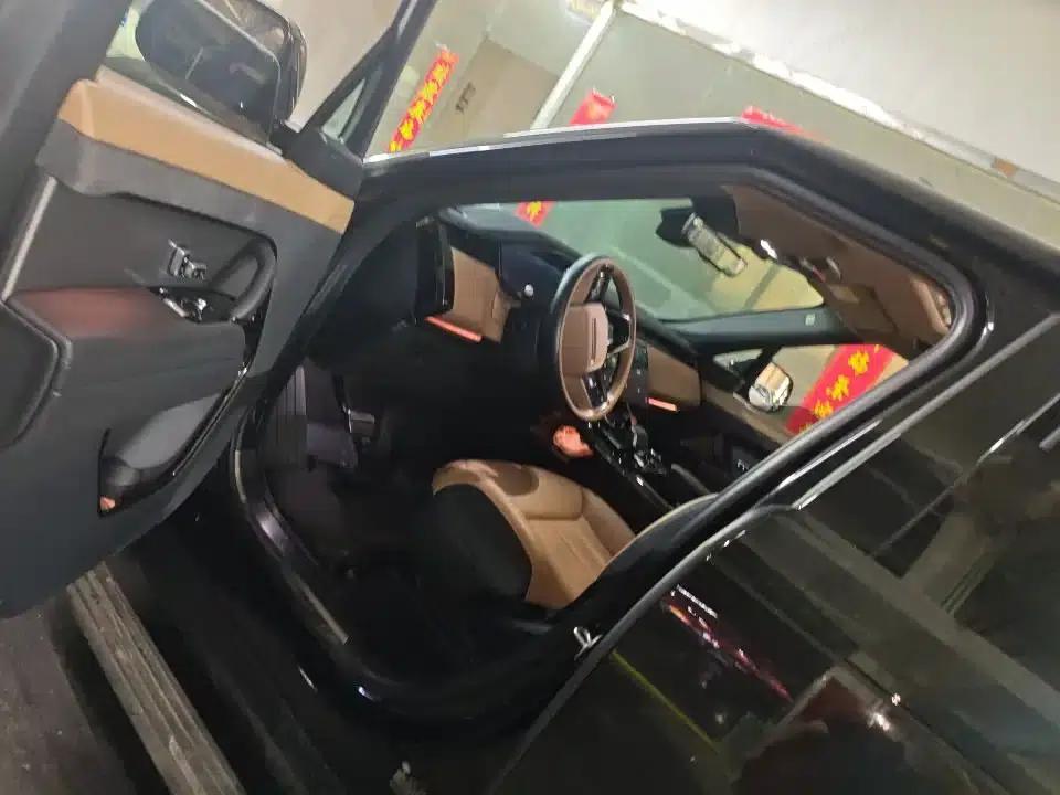 2023 Range Rover Sport 400PS Dynamic SE — миниатюра 5