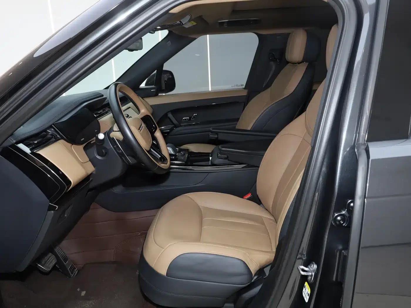 2023 Range Rover Sport 400PS Dynamic SE — миниатюра 31