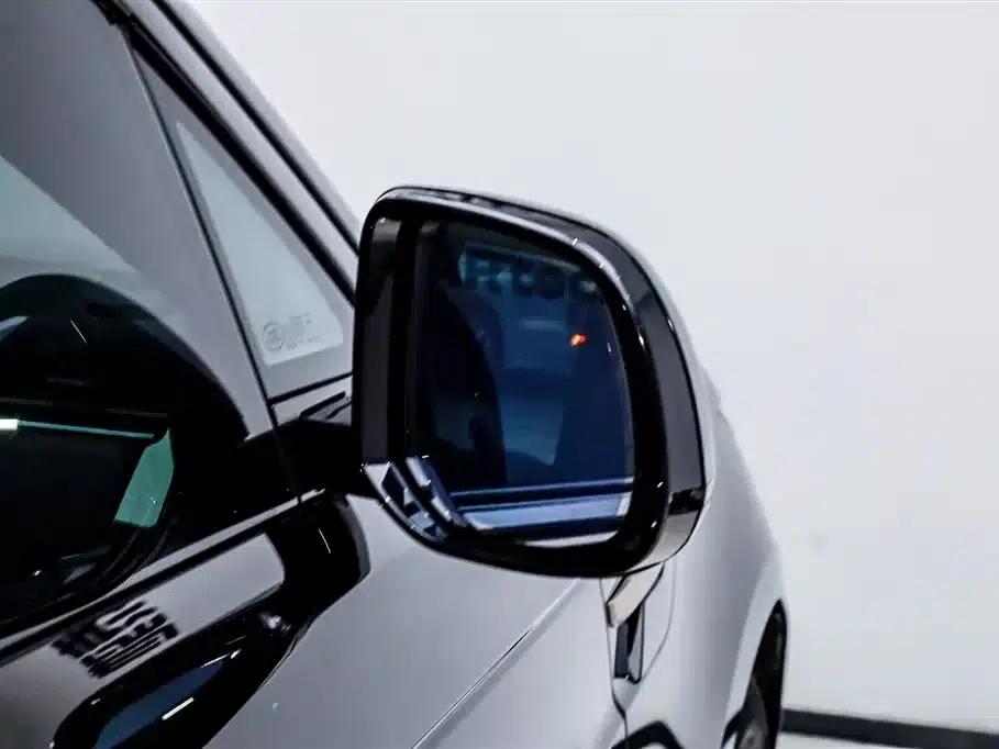 Range Rover Sport 2024 400PS Dynamic SE — миниатюра 25
