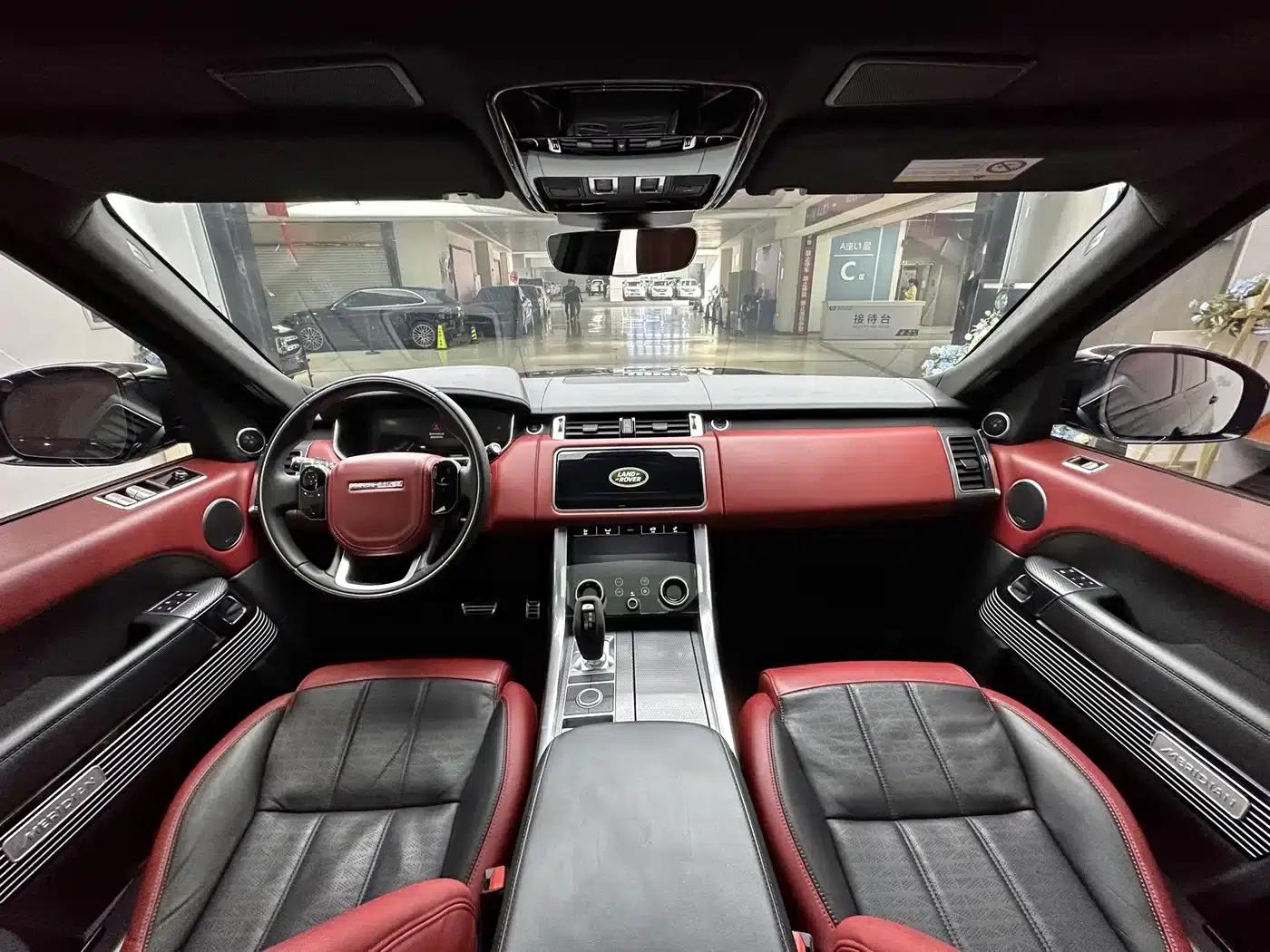 Range Rover Sport 2022 3.0 L6 Black Edition — миниатюра 9