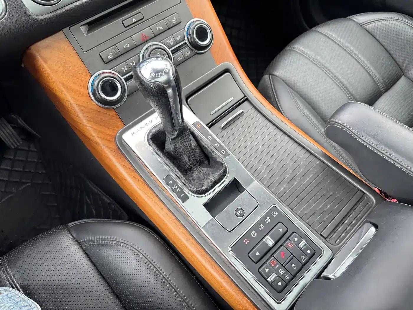 Range Rover Sport 2012 3.0 TDV6 HSE Diesel — миниатюра 19