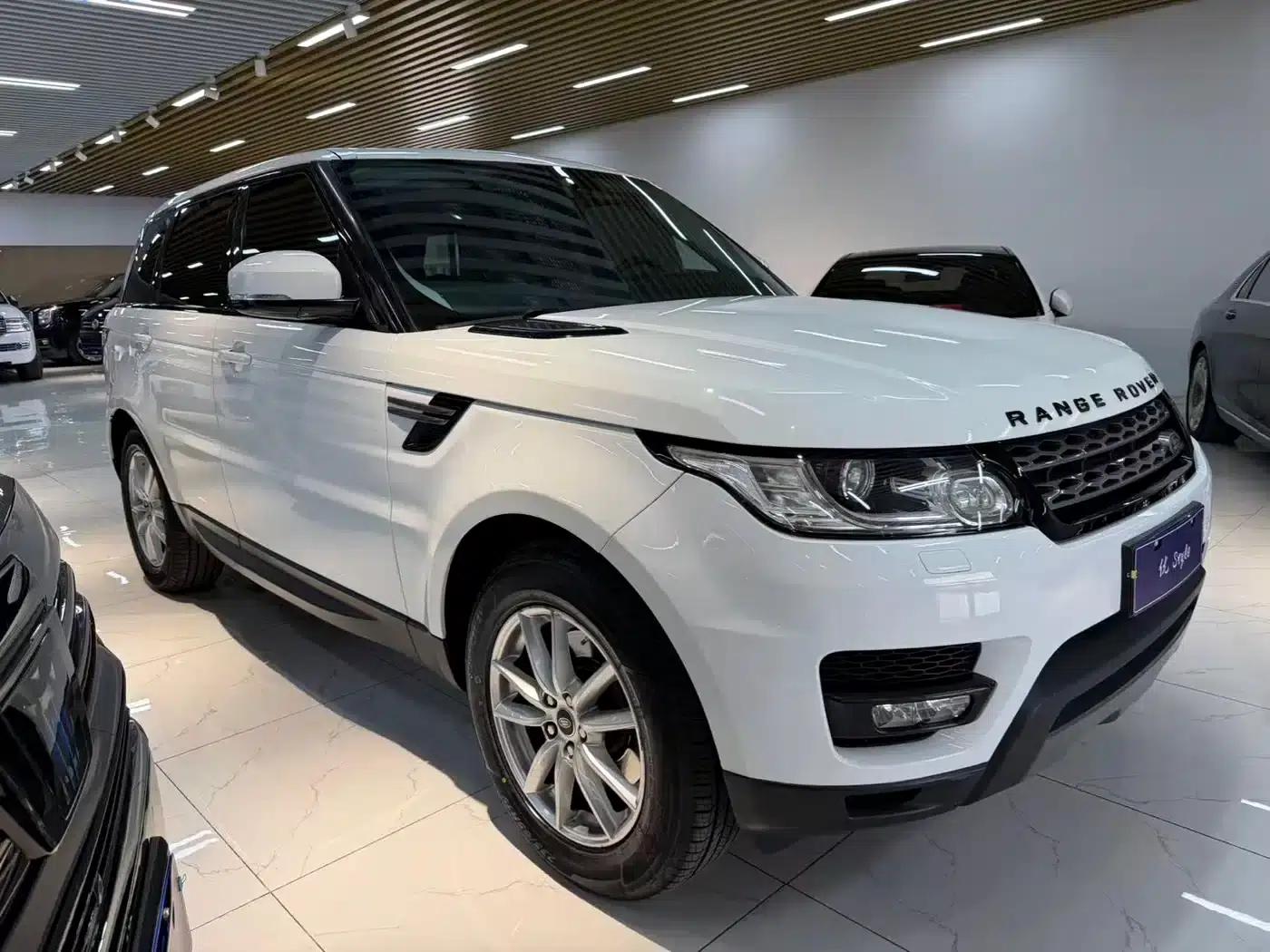 Range Rover Sport 2016 3.0 SC V6 SE — миниатюра 1