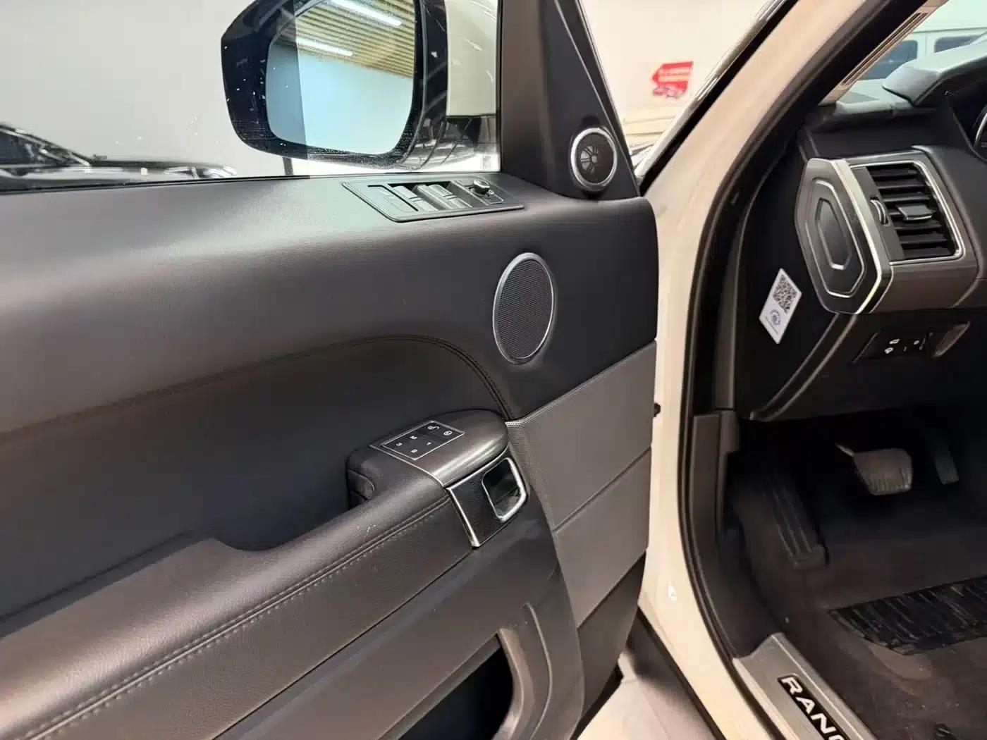 Range Rover Sport 2016 3.0 SC V6 SE — миниатюра 13