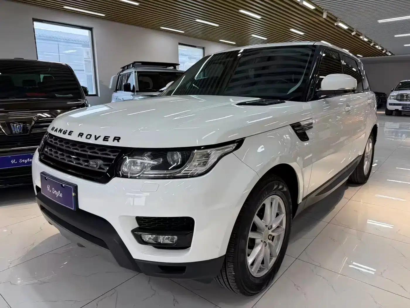 Range Rover Sport 2016 3.0 SC V6 SE — миниатюра 3