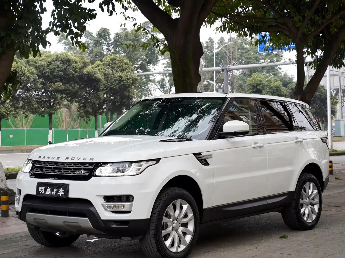 Range Rover Sport 2015 3.0 SDV6 HSE — миниатюра 1