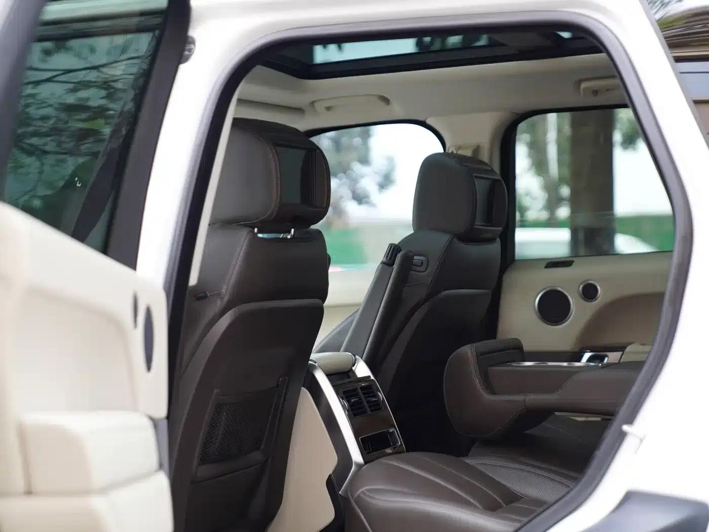 Range Rover Sport 2015 3.0 SDV6 HSE — миниатюра 12