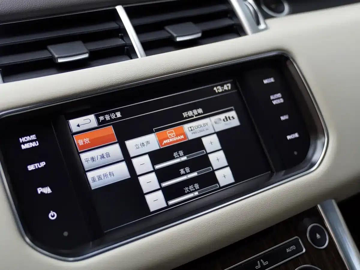 Range Rover Sport 2015 3.0 SDV6 HSE — миниатюра 17