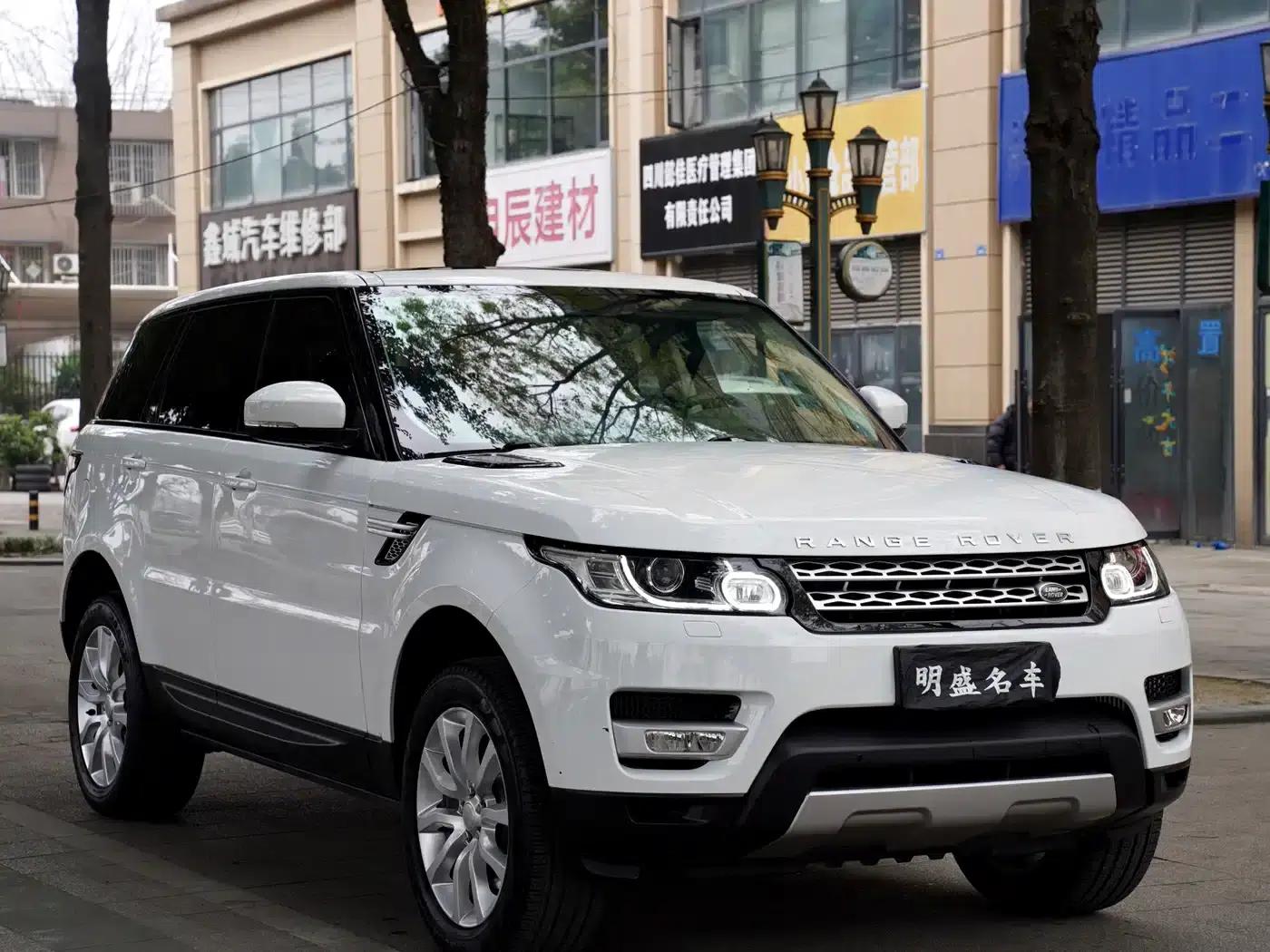 Range Rover Sport 2015 3.0 SDV6 HSE — миниатюра 3
