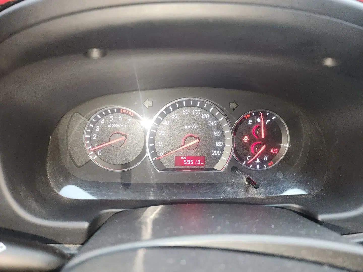 CHANGAN Alsvin V3 2015 1.4L Manual Warm-Hearted Model China V Standard — миниатюра 11