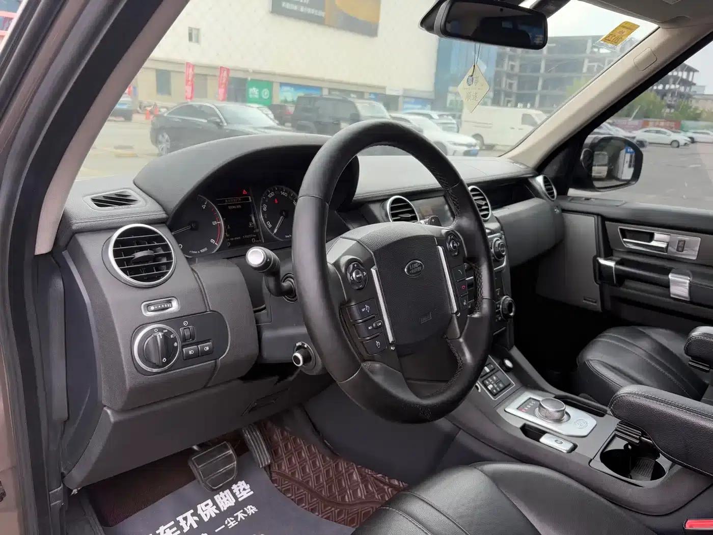 Discovery 2015 3.0 SDV6 HSE Diesel — миниатюра 9