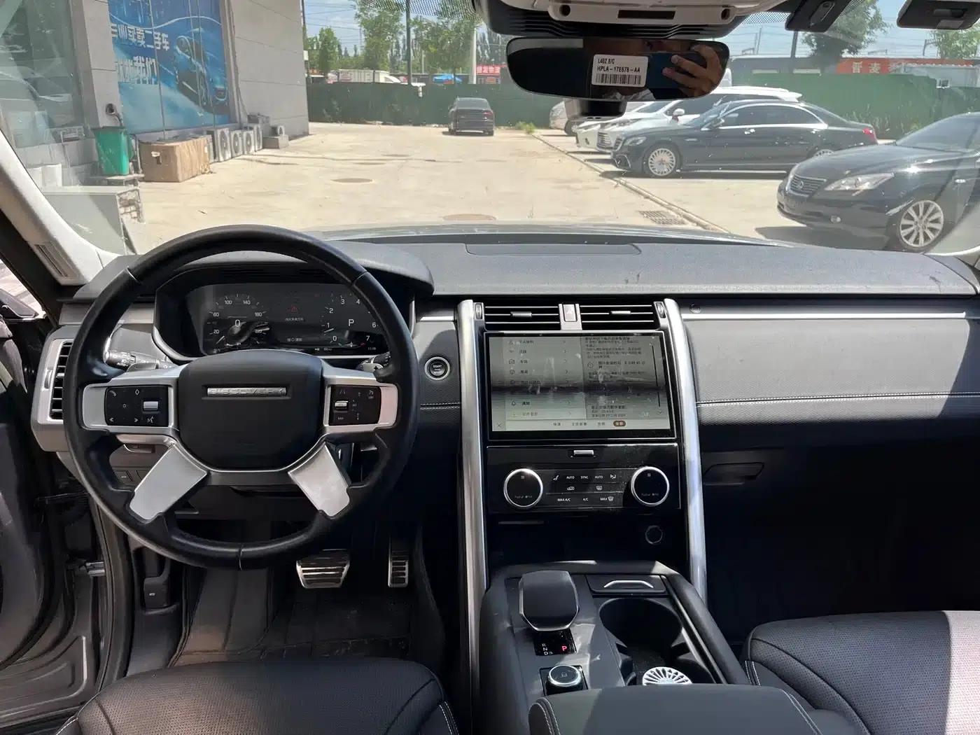 Discover the 2023 360PS R-Dynamic SE — миниатюра 11