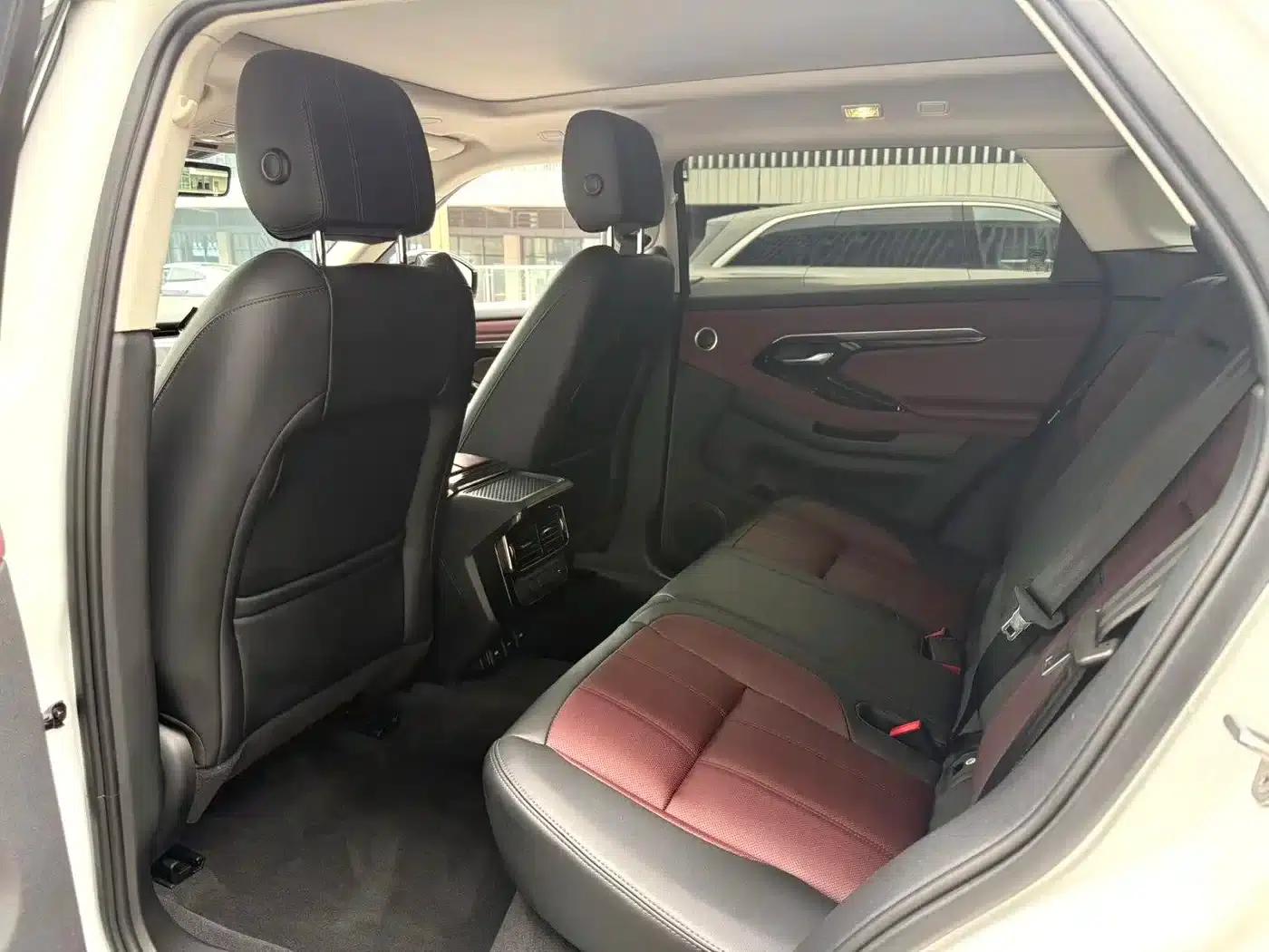 Range Rover Evoque 2023 Model, Evoque L 249PS Luxury Edition — миниатюра 6