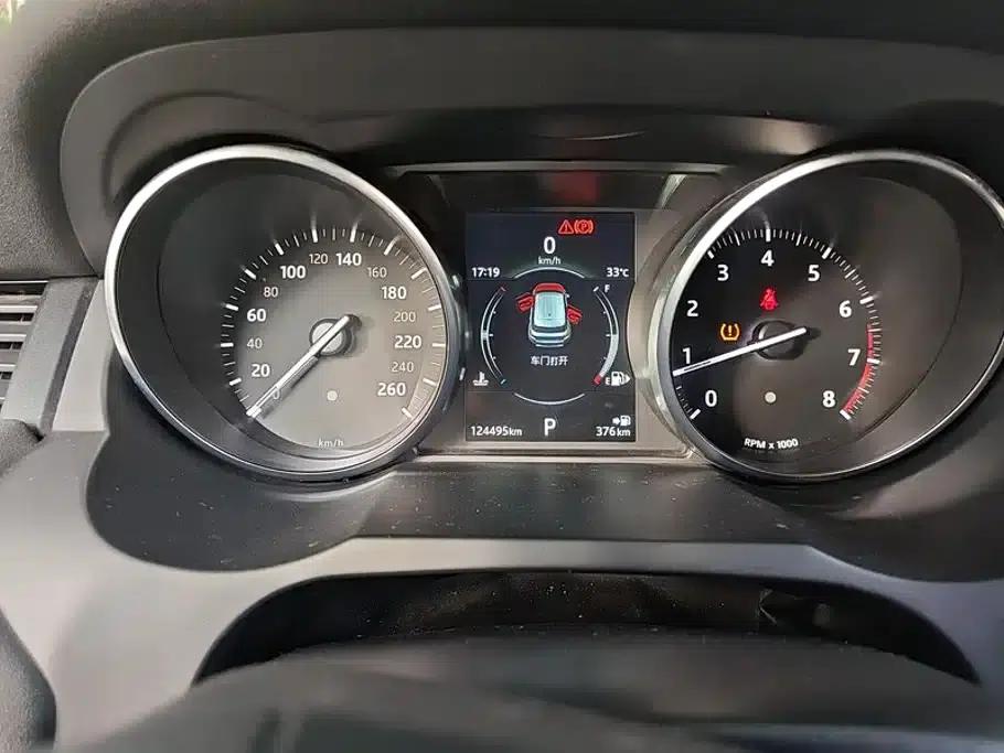 Range Rover Evoque 2018 240PS SE Smart Edition — миниатюра 14