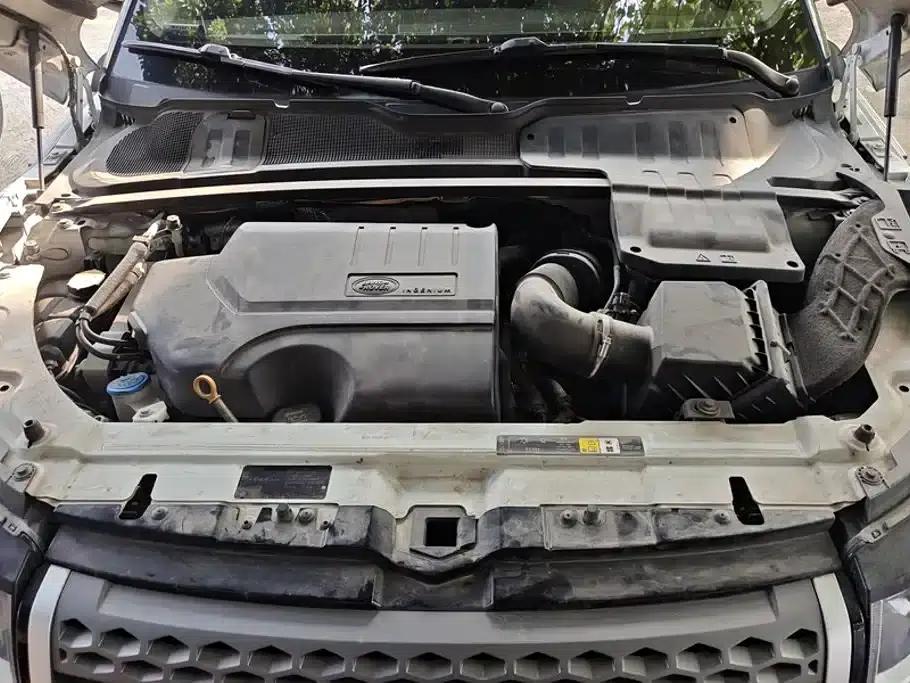 Range Rover Evoque 2018 240PS SE Smart Edition — миниатюра 10