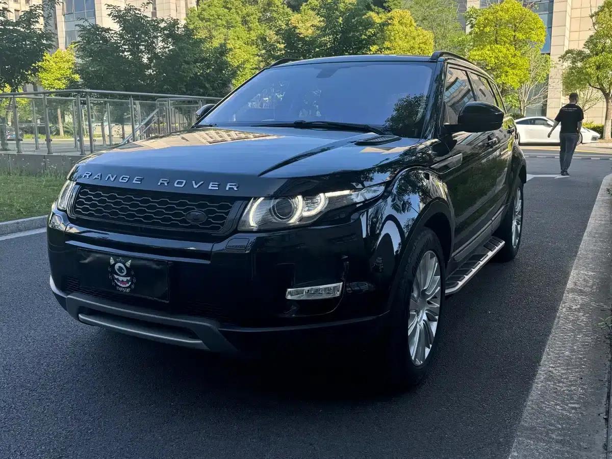 Range Rover Evoque 2015 2.0T 5-Door Smart Edition — миниатюра 1