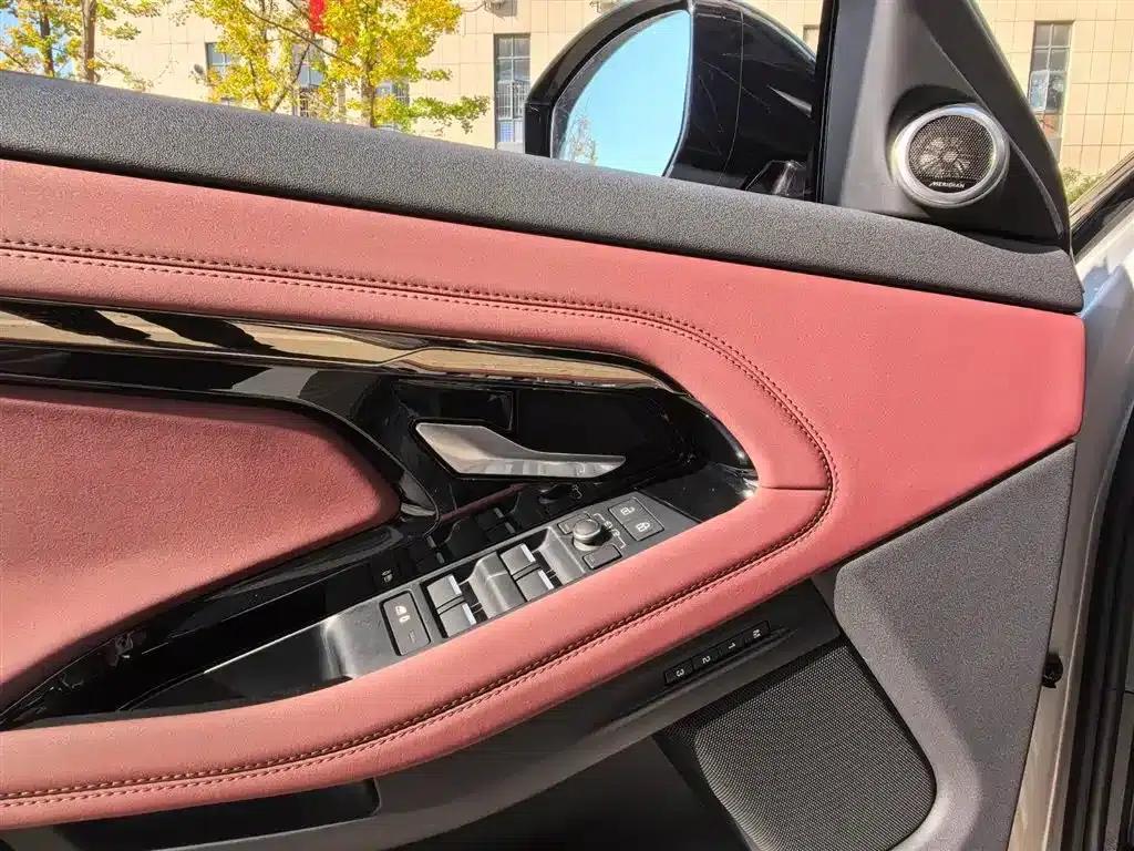 2024 Range Rover Evoque L SE Luxury Edition — миниатюра 12