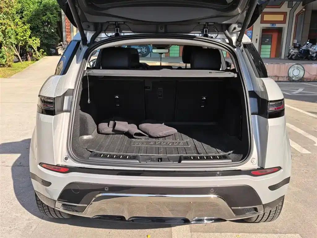 2024 Range Rover Evoque L SE Luxury Edition — миниатюра 14