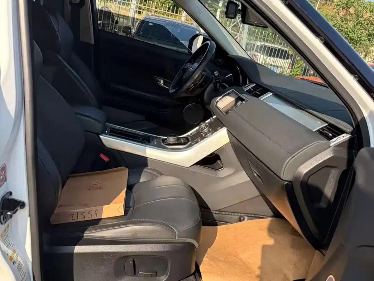Range Rover Evoque 2018 240PS Pure Luxury Edition — миниатюра 7