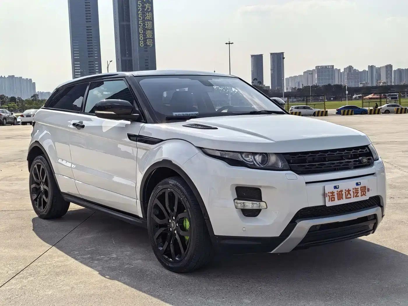 2013 Range Rover Evoque Imported 2.0T 3-Door Dynamic Edition — миниатюра 3