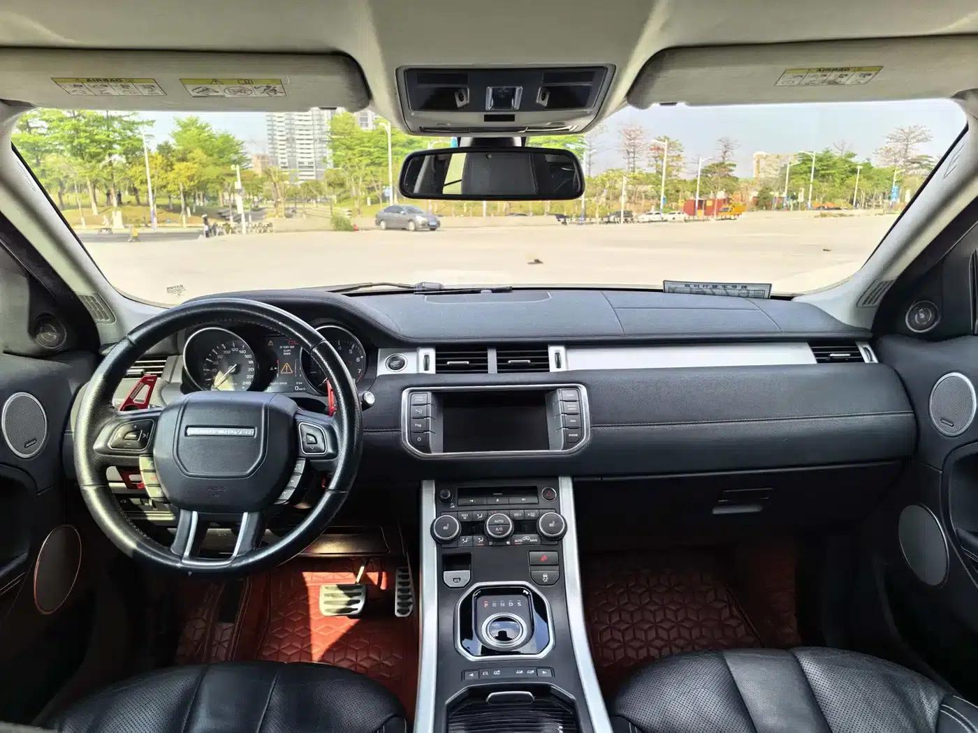 2013 Range Rover Evoque Imported 2.0T 3-Door Dynamic Edition — миниатюра 9