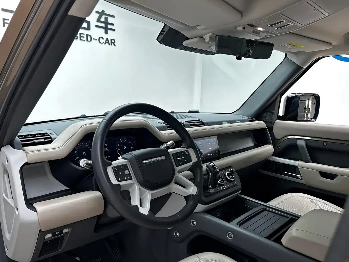 2020 Land Rover Defender 110 P400 HSE — миниатюра 8
