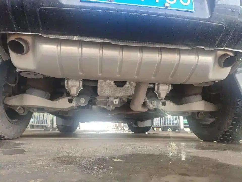 2025 Land Rover Defender 110 3.0T P400 X-Dynamic HSE — миниатюра 8