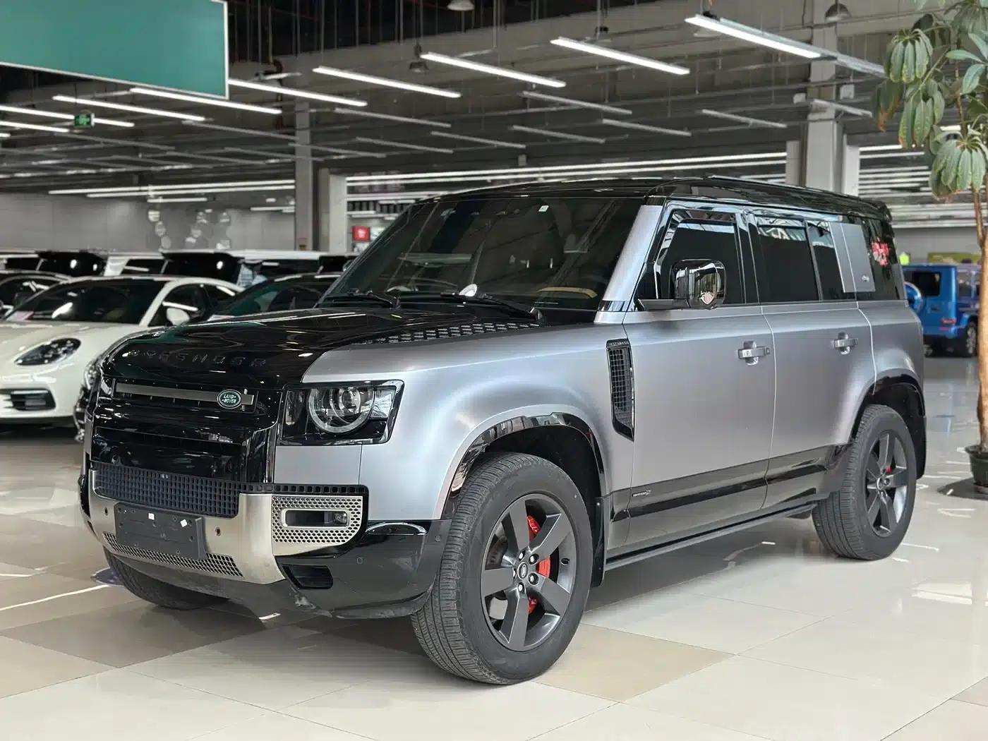 2023 Land Rover Defender Facelift 110 3.0T P400 X — миниатюра 1