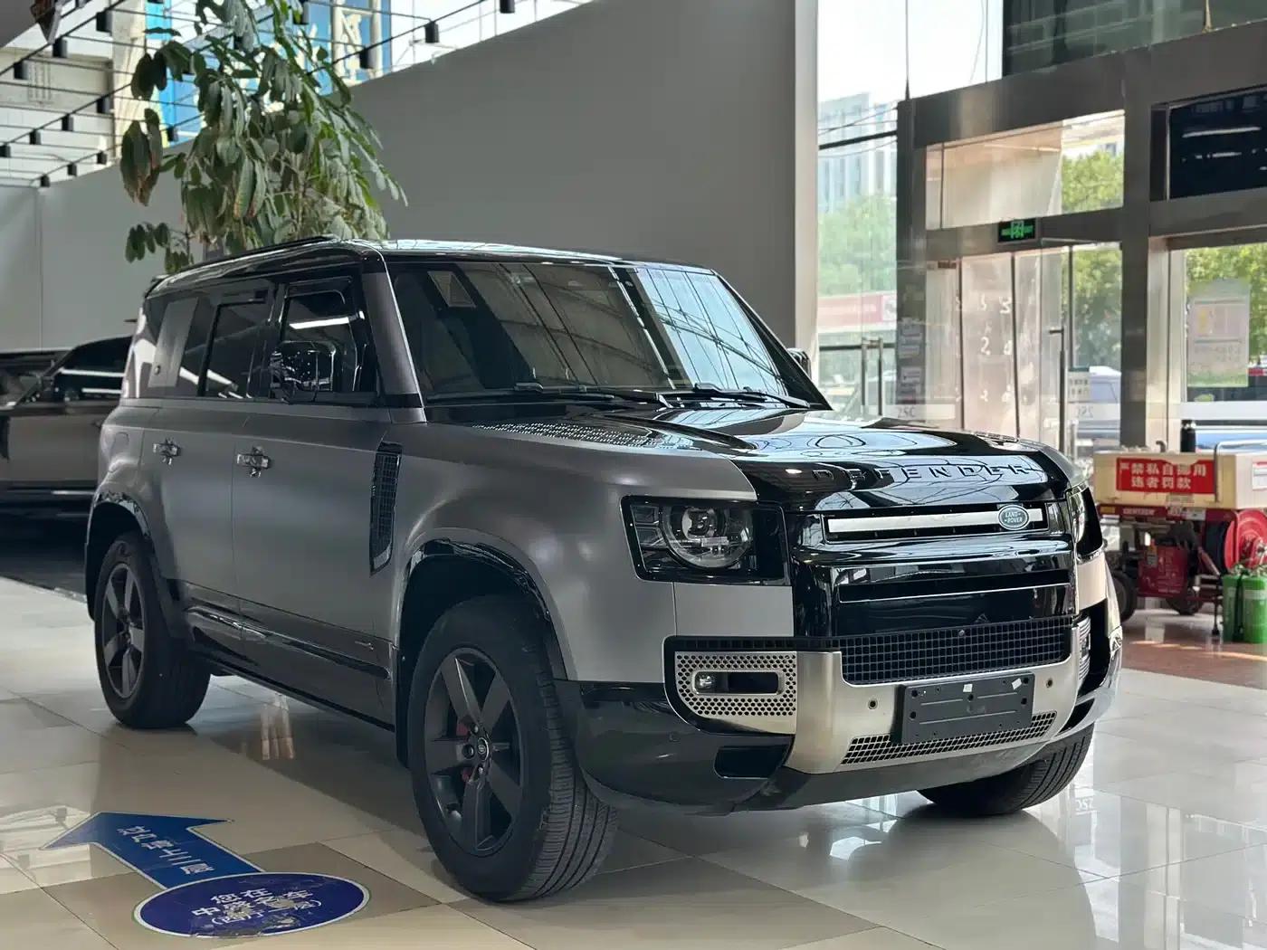 2023 Land Rover Defender Facelift 110 3.0T P400 X — миниатюра 2