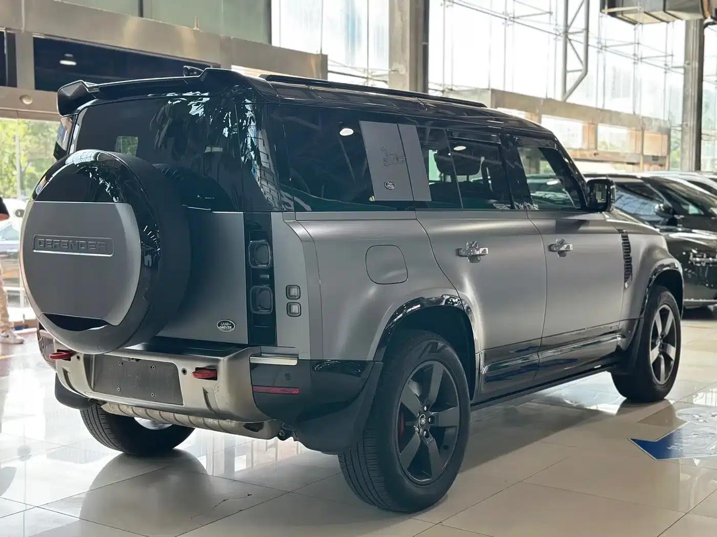 2023 Land Rover Defender Facelift 110 3.0T P400 X — миниатюра 4