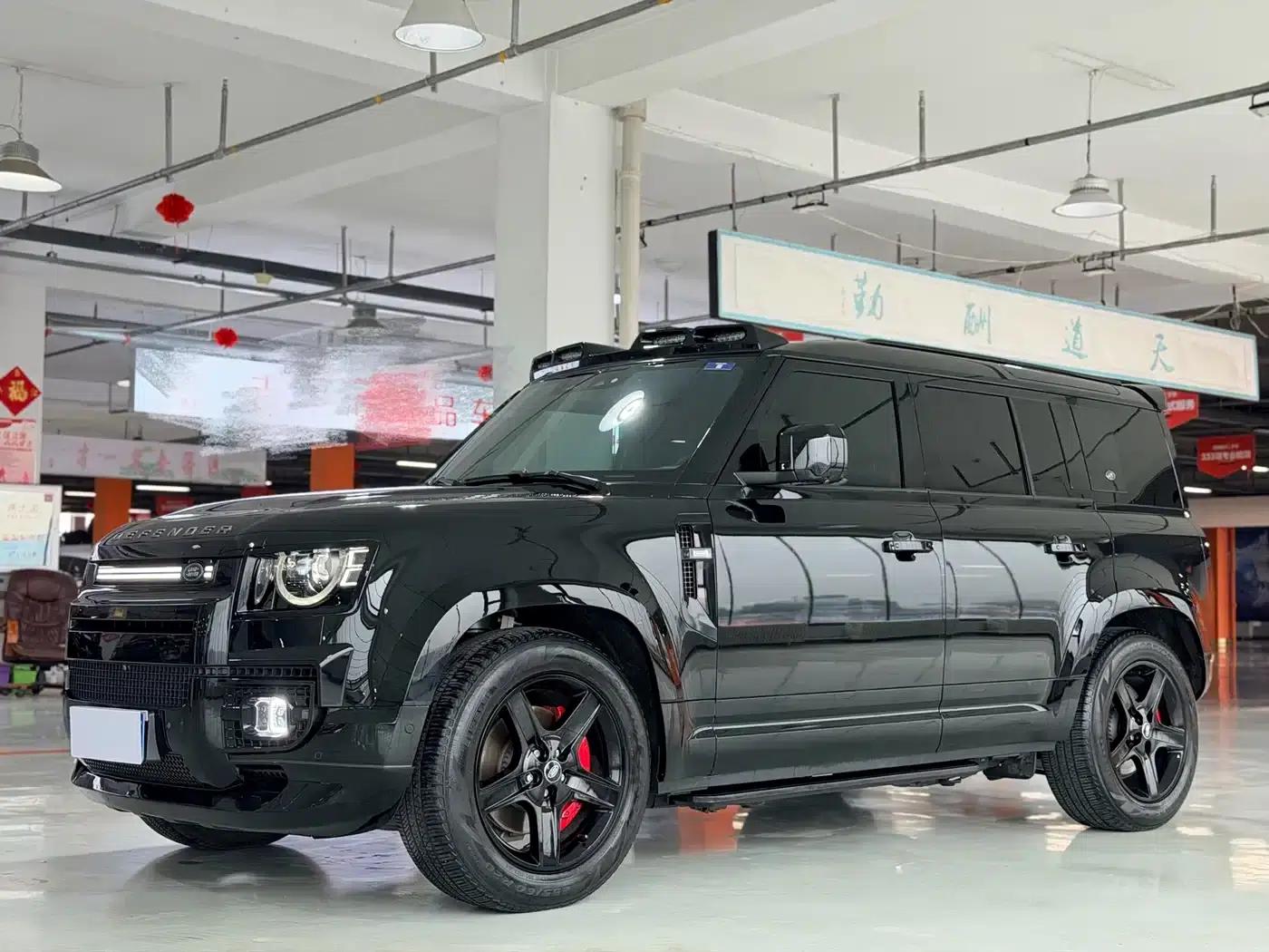 2024 Land Rover Defender 110 3.0T P400 X-DYNAMIC HSE — миниатюра 1