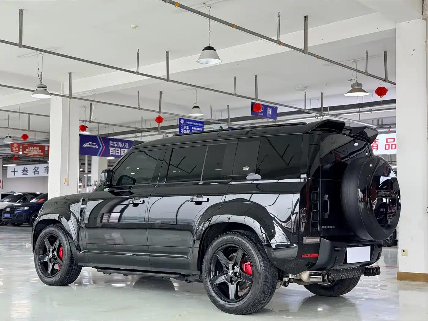 2024 Land Rover Defender 110 3.0T P400 X-DYNAMIC HSE — миниатюра 13