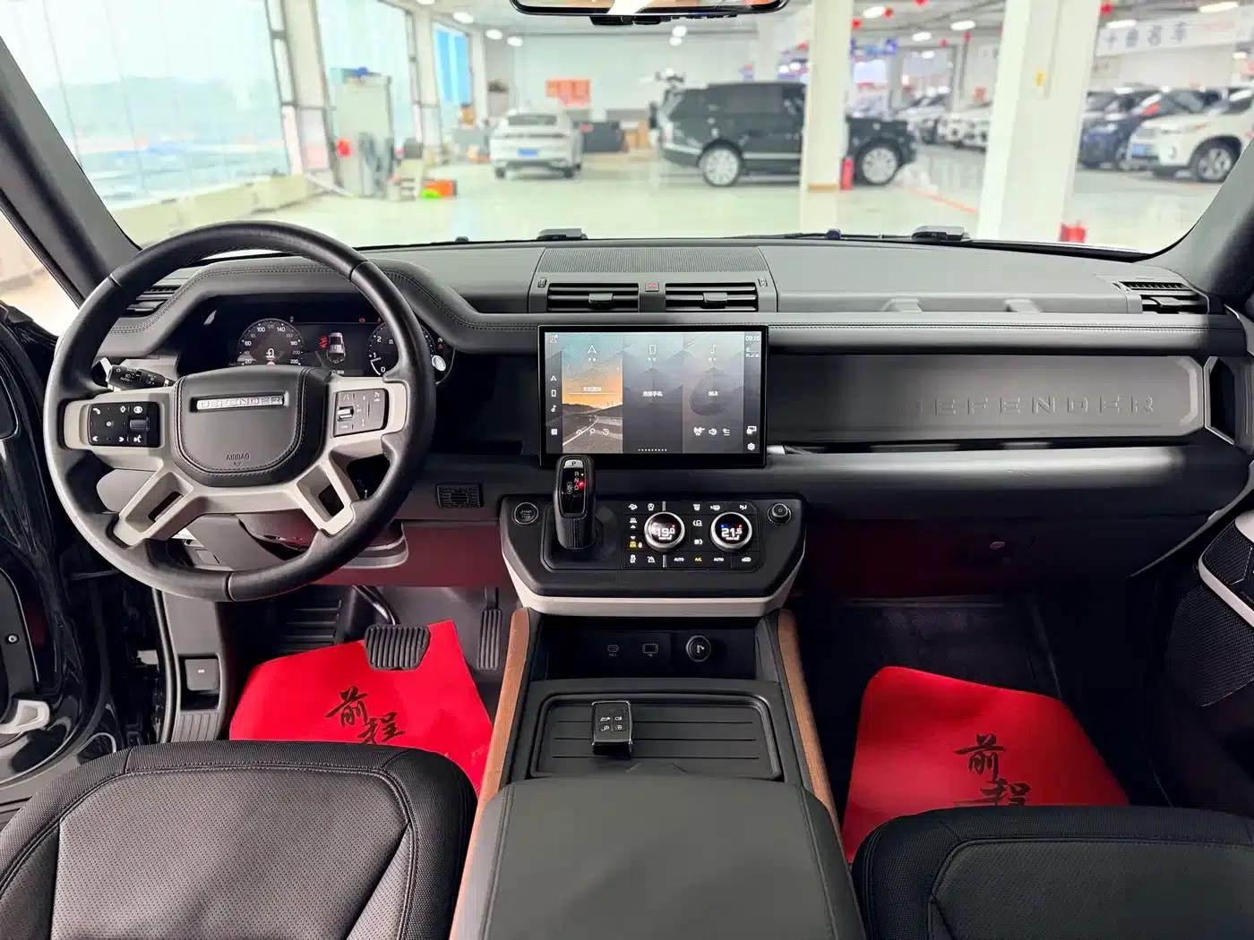 2024 Land Rover Defender 110 3.0T P400 X-DYNAMIC HSE — миниатюра 16