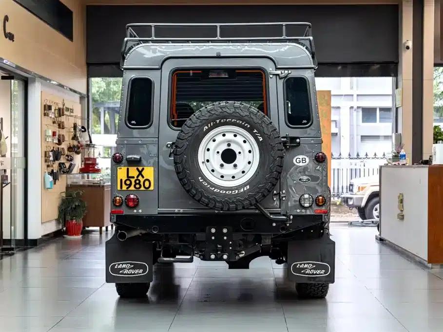 2015 Land Rover Defender 2.2T Manual — миниатюра 5