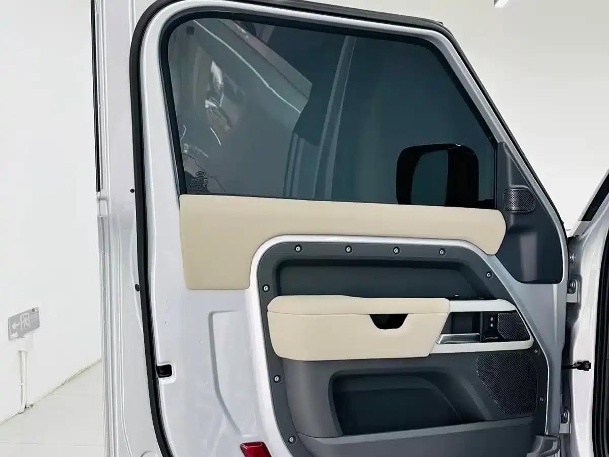 2022 Land Rover Defender 90 3.0T P400 XS — миниатюра 15