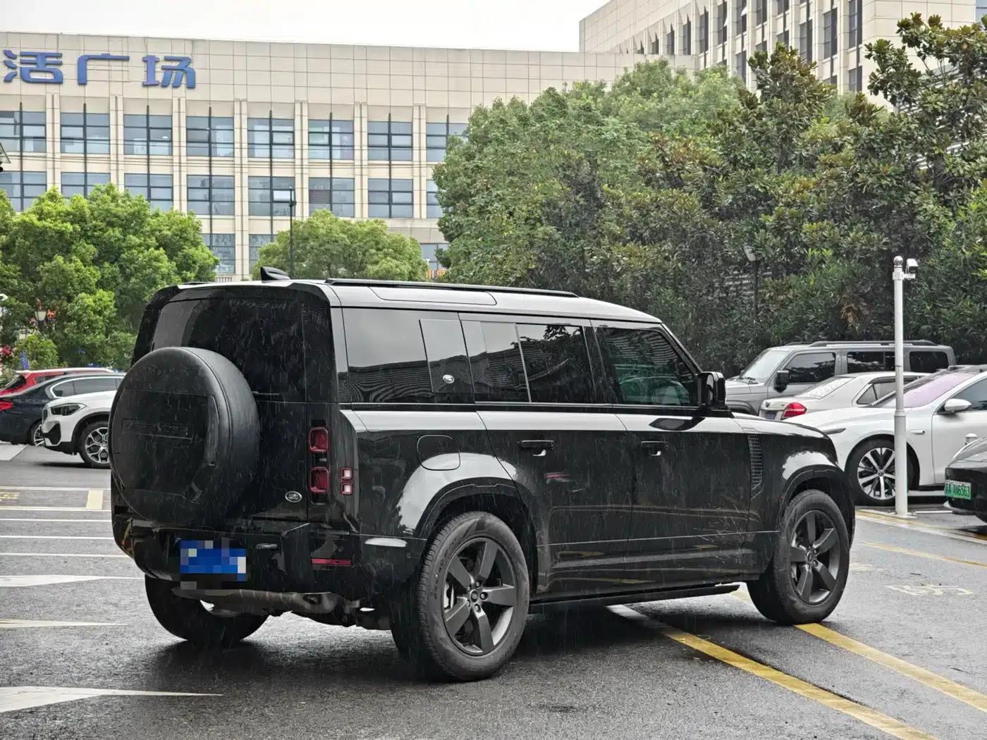 2023 Land Rover Defender Facelift 110 3.0T P400 X-DYNAMIC HSE — миниатюра 3