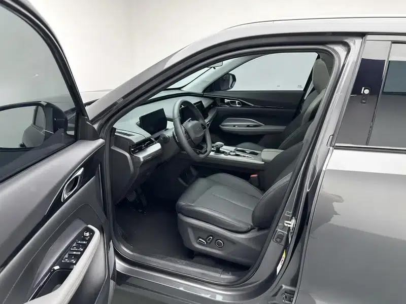 Changan Oushang Z6 2023 Blue Whale 1.5T DCT Smart City Edition — миниатюра 17