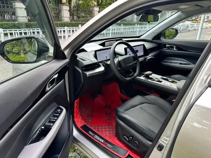 Changan Oushang Z6 2023 Blue Whale 1.5T DCT Smart Edition — миниатюра 13